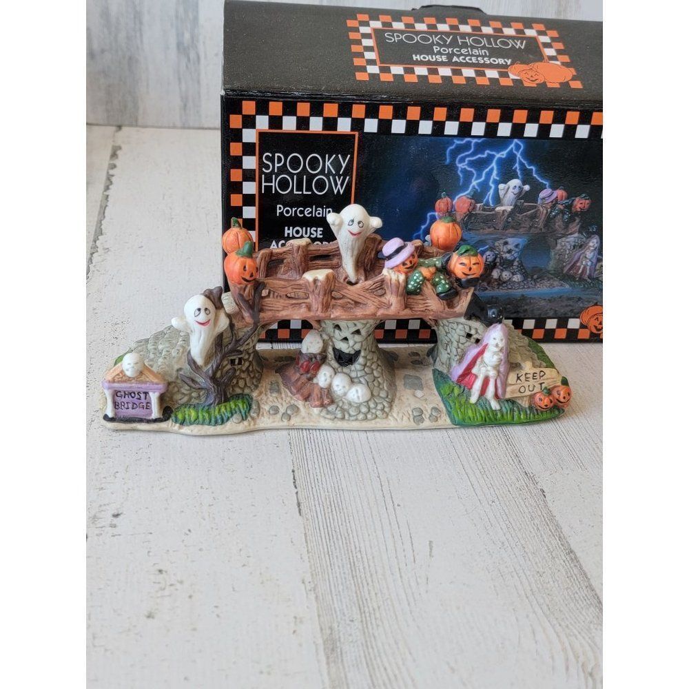 Spooky Hollow Ghost Bridge Halloween Village accessory Decor pumpkin skull